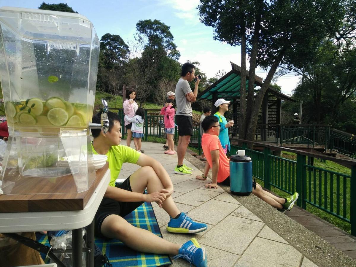 Sun Moon Lake Onelife Hostel Yuchi Exterior photo